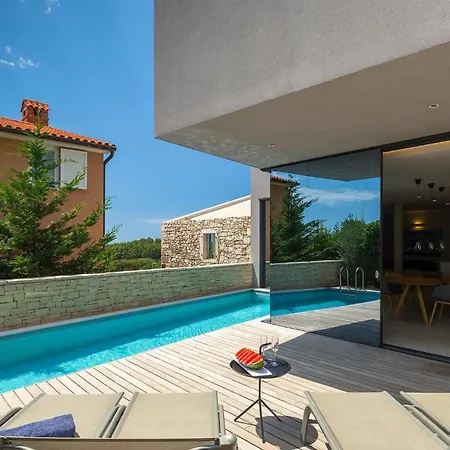 Hello Sunshine Porec